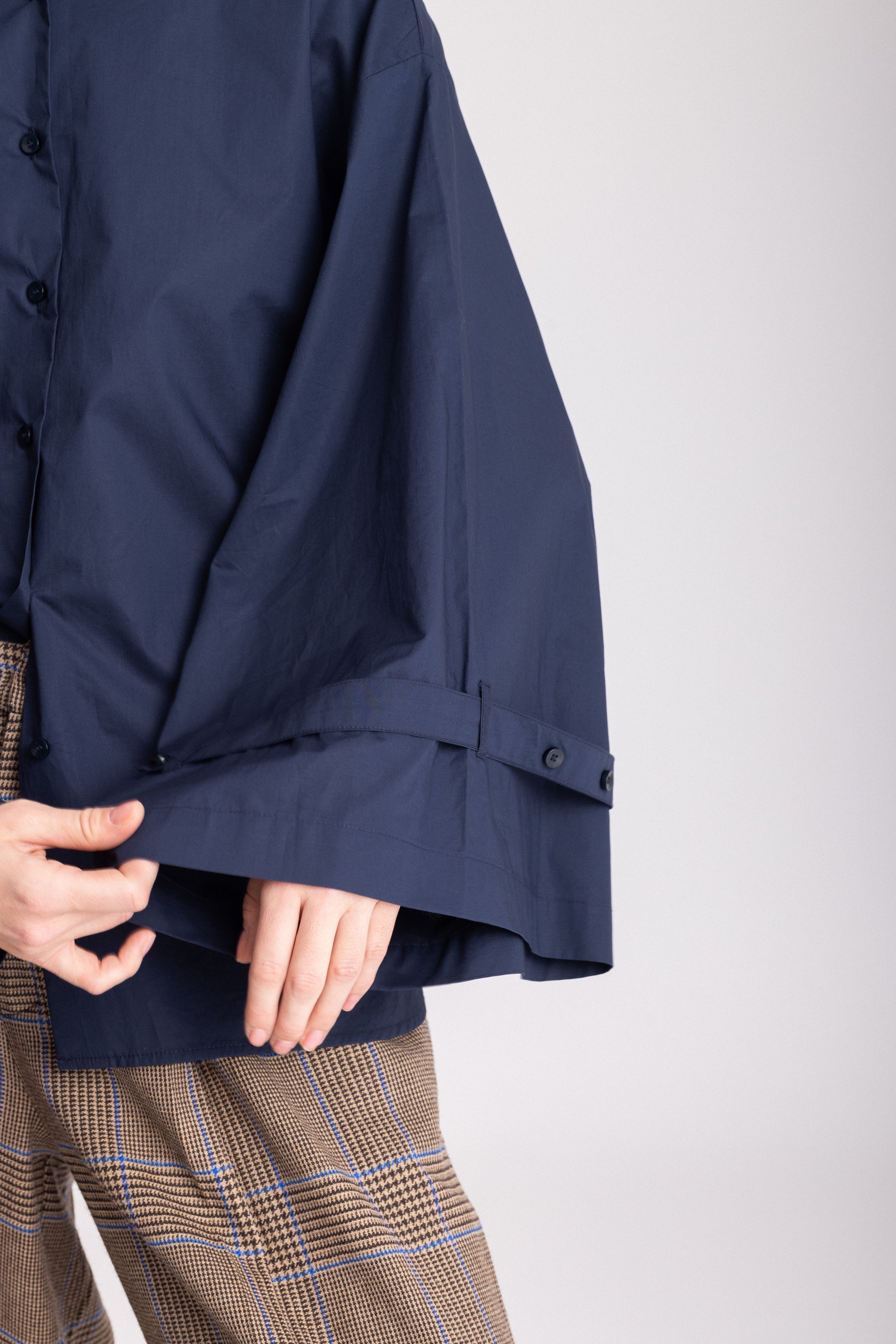 Koszula Eri Classic Navy Blue, głęboki granat, Jo.S