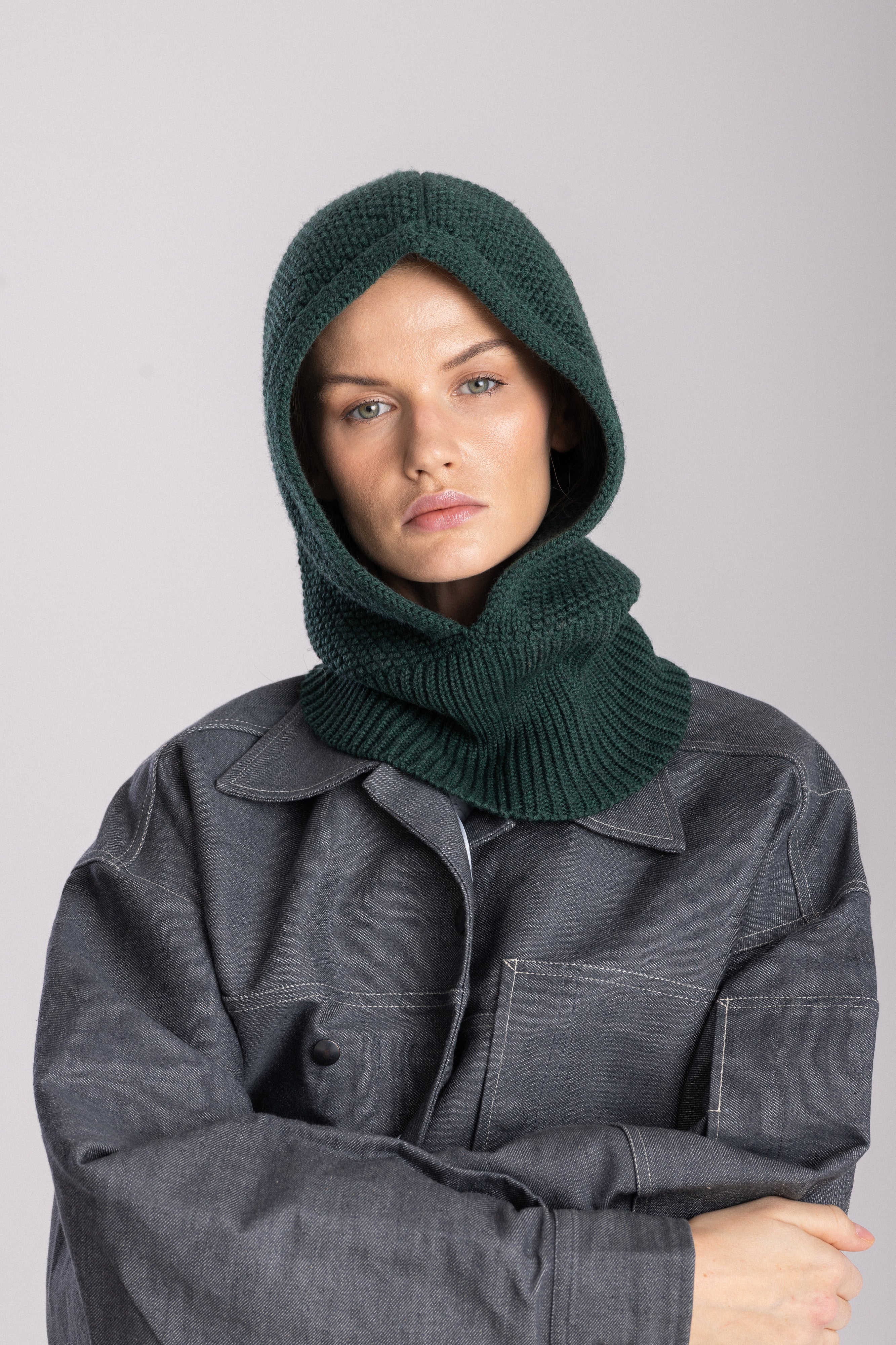 Balaklawa Merino Glen w kolorze Fern, Jo.S