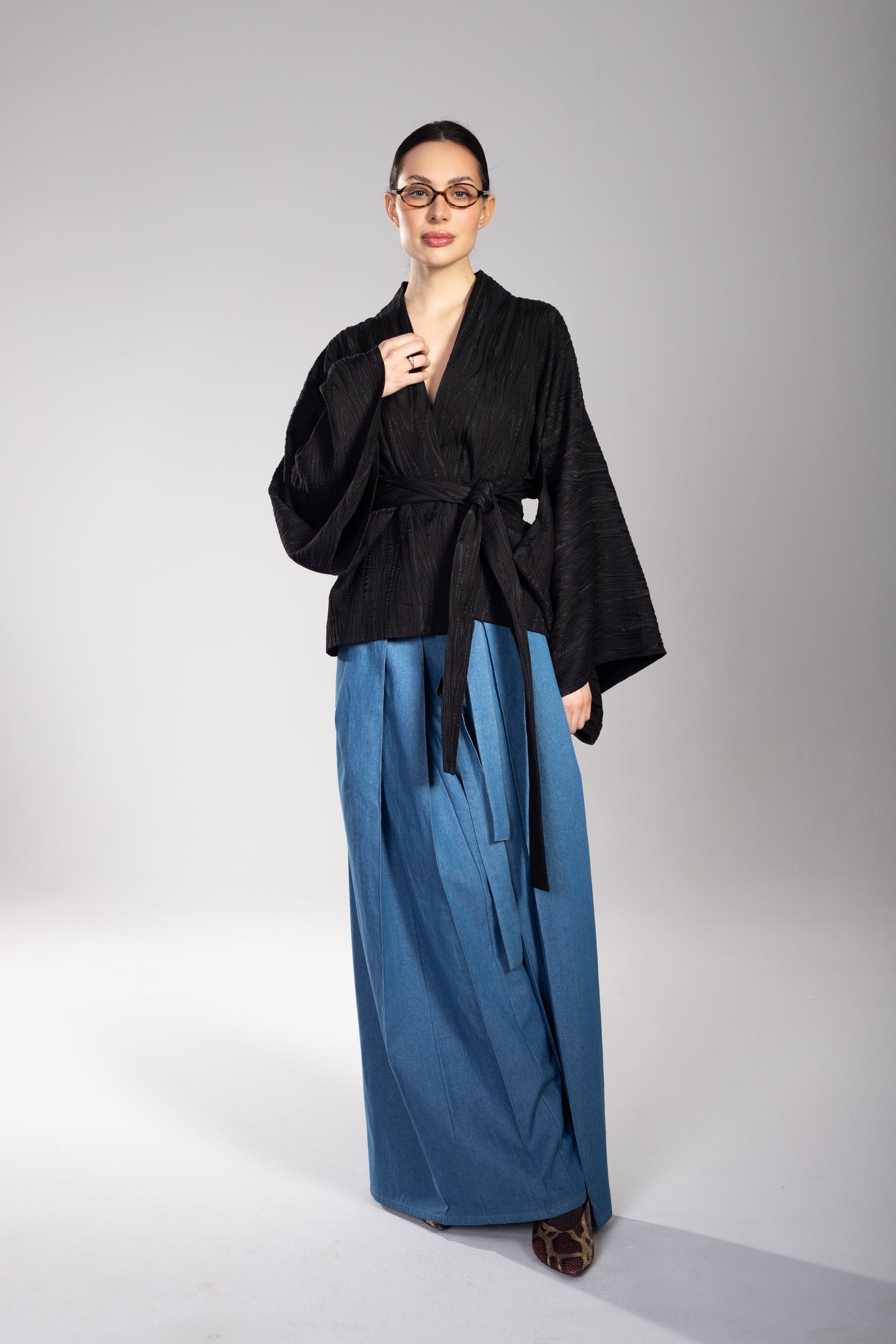 Kimono  Classic Black Wood