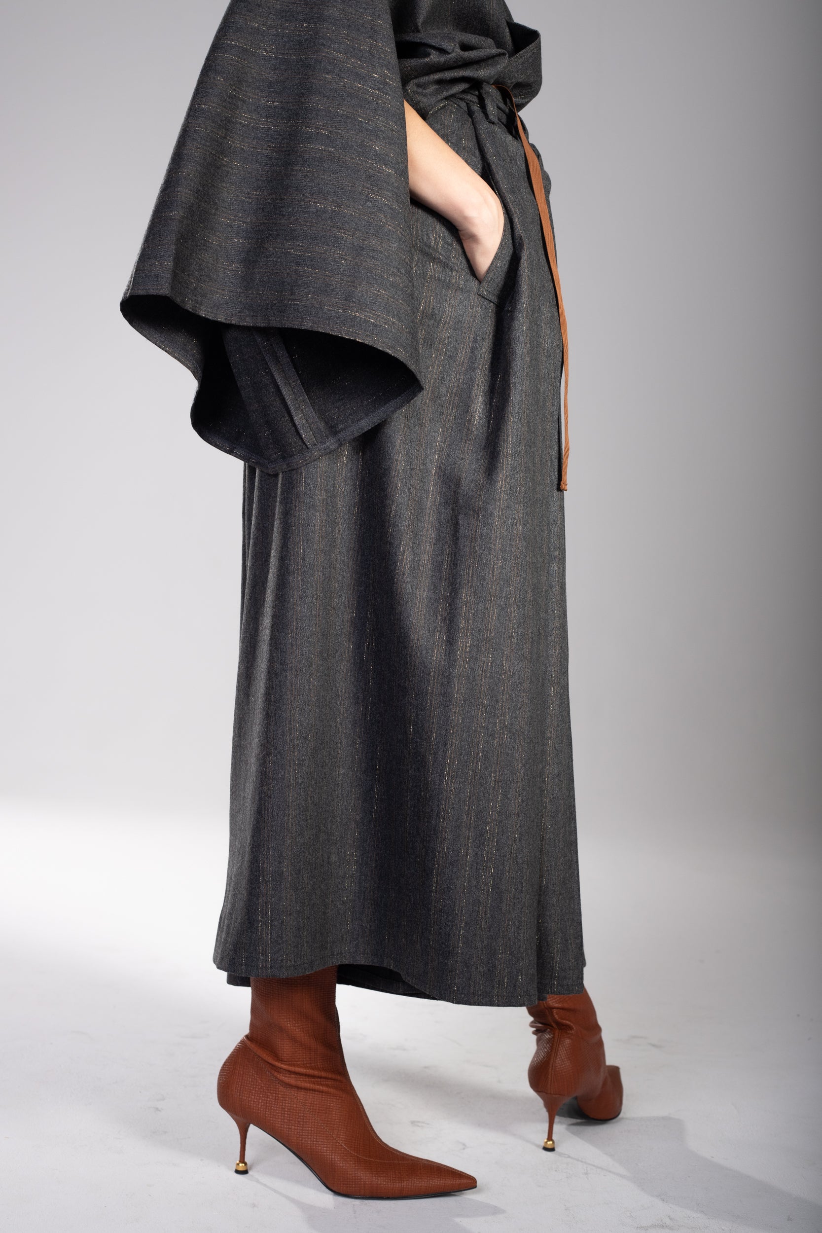 Hakama Classic Grey Gold