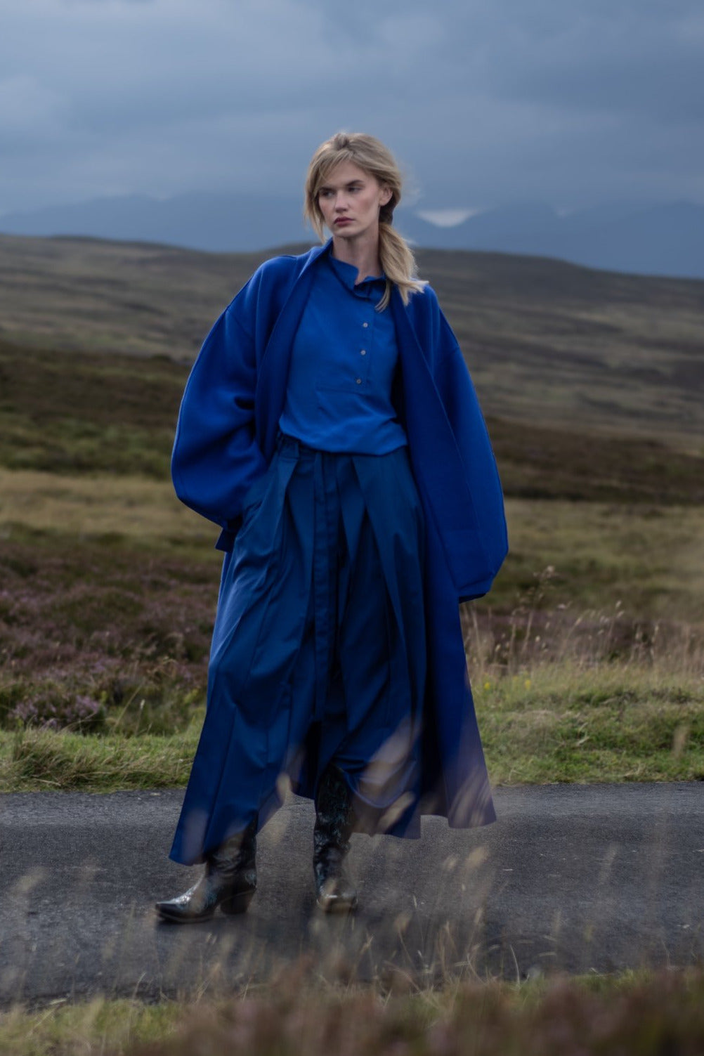Hakama Balmoral Long, royal blue, Jo.S